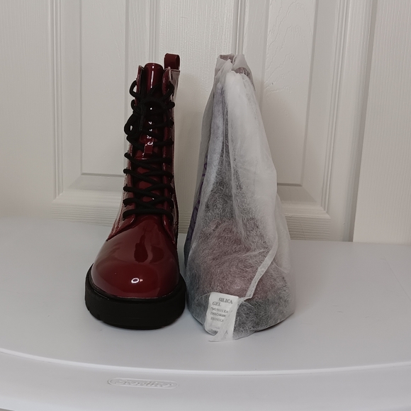 Top Moda Boots - Picture 3 of 5